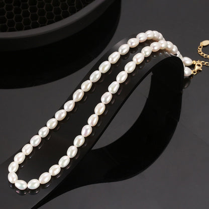 Classic Pearls String