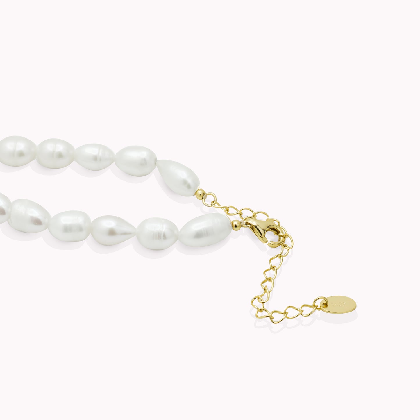 Classic Pearls String