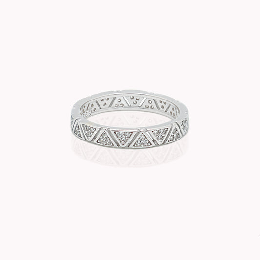 Pavé Delta Ring