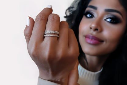 Pavé Delta Ring